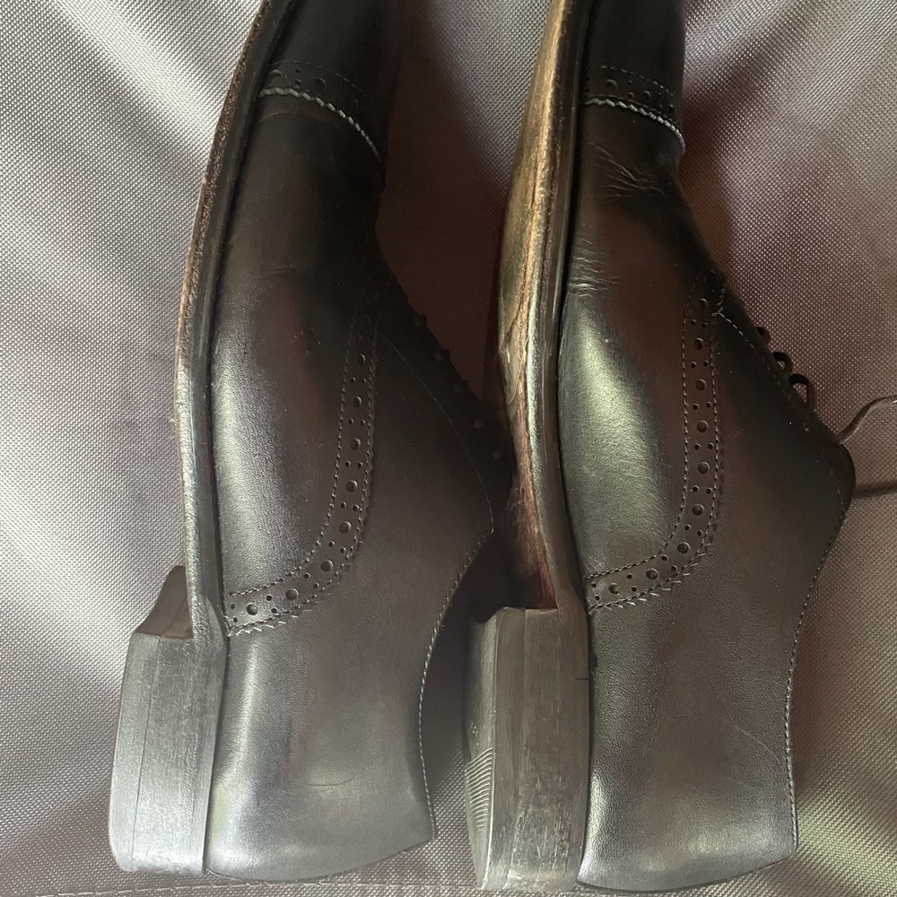 Aldo Black Leather Oxfords Timeless Elegance